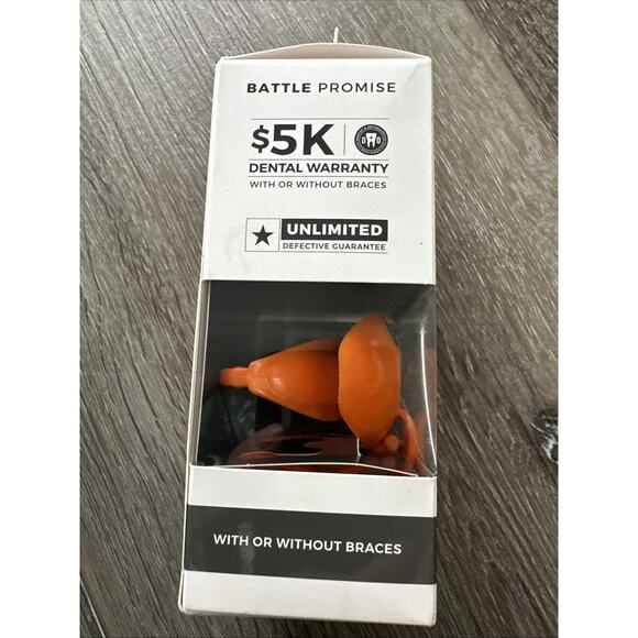 Battle Sports Oxygen Lip Protector Mouthguard with Strap - Picture 3 of 4